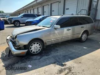 ✅ 1999 Mercedes-Benz E 320 • VIN: WDBJH65FXXA869835 • Lot: 62426055. Listed on Copart with 155,603 mi. Free auction sales archive from the USA and detailed vehicle history report at DreamBid. Image 1.