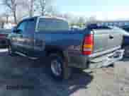 2000 Chevrolet Silverado 2500 LT с VIN 1GCGK29U0YE331086, выставлен на аукционе IAAI как лот 41973282 с пробегом 137 999 миль миль и . История ставок и продаж доступна на DreamBid. Изображение 3.