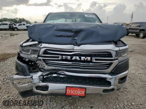 2020 Ram 1500 Laramie with VIN 1C6RREDTXLN277610, listed as a Copart auction lot 59911485 with 122,315 mi miles and Clean title. Bid and sale history available at DreamBid. Image 5.