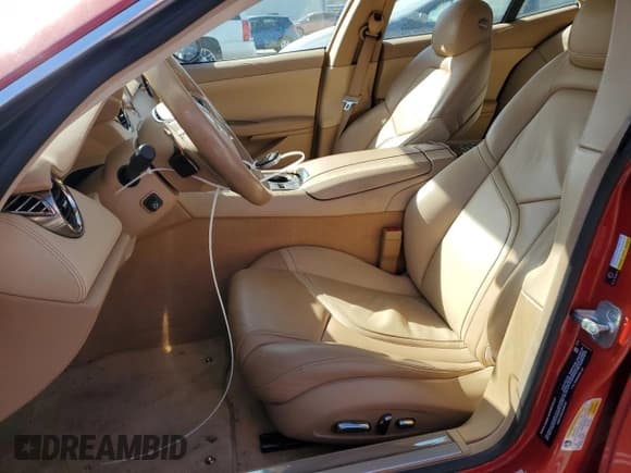 ✅ 2018 Karma Revero • VIN: 50GK41SAXJA000191 • Lot: 75506404. Wystawiony na Copart z przebiegiem 50 265 mil. Bezpłatny archiwum sprzedaży aukcyjnych z USA i szczegółowy raport historii pojazdu na DreamBid. Zdjęcie 7.