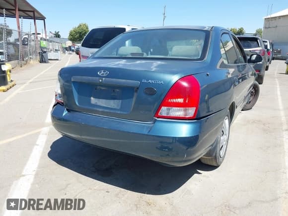 ✅ 2002 Hyundai Elantra GLS • VIN: KMHDN45D12U322613 • Lot: 42507187. Wystawiony na IAAI z przebiegiem Nie podano. Bezpłatny archiwum sprzedaży aukcyjnych z USA i szczegółowy raport historii pojazdu na DreamBid. Zdjęcie 4.