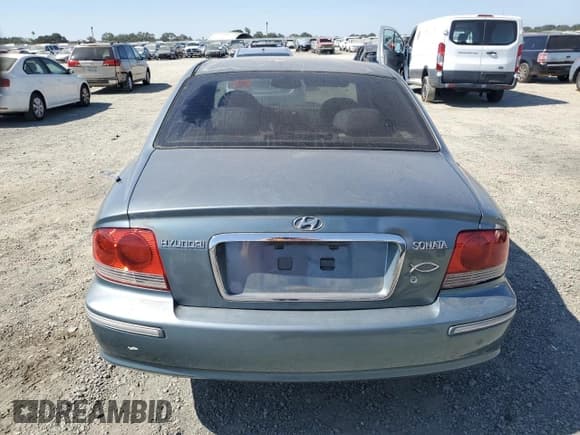 ✅ 2004 Hyundai Sonata GLS • VIN: KMHWF35H24A042769 • Lot: 62557365. Listed on Copart with 149,746 mi. Free auction sales archive from the USA and detailed vehicle history report at DreamBid. Image 6.