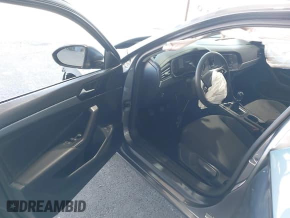 ✅ 2021 Volkswagen Jetta S • VIN: 3VWN57BU9MM086845 • Lot: 42889404. Listed on IAAI with 63,998 mi. Free auction sales archive from the USA and detailed vehicle history report at DreamBid. Image 5.