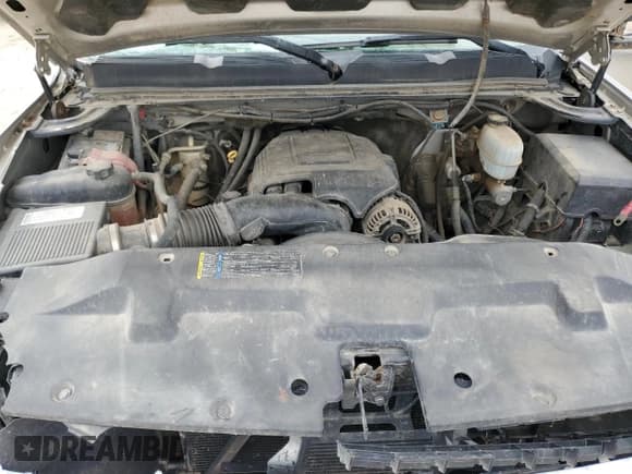 ✅ 2008 Chevrolet Silverado 2500HD Work Truck • VIN: 1GCHK23K88F151022 • Lot: 47746945. Wystawiony na Copart z przebiegiem 347 668 mil. Bezpłatny archiwum sprzedaży aukcyjnych z USA i szczegółowy raport historii pojazdu na DreamBid. Zdjęcie 12.