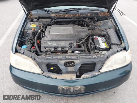 ✅ 2001 Acura TL • VIN: 19UUA56601A018258 • Lot: 42694524. Listed on IAAI with 215,580 mi. Free auction sales archive from the USA and detailed vehicle history report at DreamBid. Image 10.