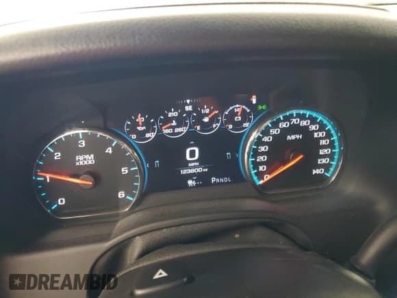 ✅ 2017 Chevrolet Tahoe Premier • VIN: 1GNSKCKC6HR207728 • Lot: 86817865. Listed on Copart with 123,800 mi. Free auction sales archive from the USA and detailed vehicle history report at DreamBid. Image 9.