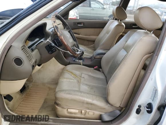 ✅ 1991 Lexus LS • VIN: JT8UF11E8M0085206 • Лот: 41449595. Опубликован ранее на Copart с пробегом 325 852 миль. Бесплатный доступ к архиву аукционных продаж из США и подробный отчёт об истории автомобиля на DreamBid. Изображение 7.