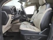 ✅ 2020 Ford Escape Titanium • VIN: 1FMCU9J90LUB20103 • Лот: 53809235. Опубликован ранее на Copart с пробегом 64 894 миль. Бесплатный доступ к архиву аукционных продаж из США и подробный отчёт об истории автомобиля на DreamBid. Изображение 7.