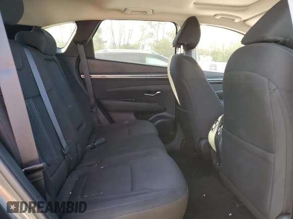 ✅ 2022 Hyundai Tucson SEL • VIN: 5NMJFCAE9NH122846 • Lot: 73880604. Wystawiony na Copart z przebiegiem 44 147 mil. Bezpłatny archiwum sprzedaży aukcyjnych z USA i szczegółowy raport historii pojazdu na DreamBid. Zdjęcie 12.