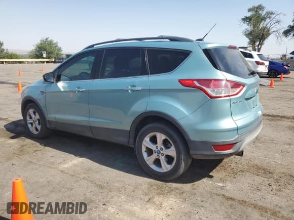 ✅ 2013 Ford Escape SE • VIN: 1FMCU0G95DUC62418 • Lot: 61829175. Wystawiony na Copart z przebiegiem 139 093 mil. Bezpłatny archiwum sprzedaży aukcyjnych z USA i szczegółowy raport historii pojazdu na DreamBid. Zdjęcie 2.