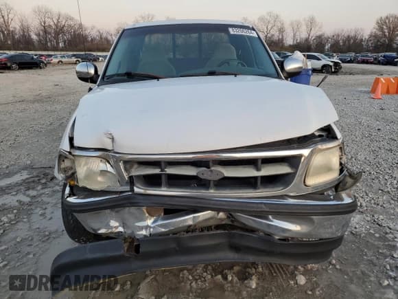 ✅ 1997 Ford F-250 • VIN: 1FTFX27L1VNB81458 • Lot: 83206264. Listed on Copart with 231,088 mi. Free auction sales archive from the USA and detailed vehicle history report at DreamBid. Image 5.