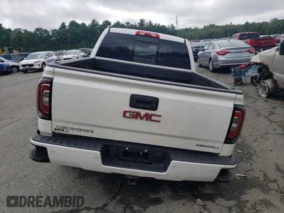 ✅ 2017 GMC Sierra 1500 Denali • VIN: 3GTU2PEJ5HG384421 • Lot: 65869314. Listed on Copart with 116,426 mi. Free auction sales archive from the USA and detailed vehicle history report at DreamBid. Image 6.