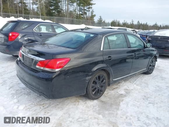 ✅ 2012 Toyota Avalon • VIN: 4T1BK3DB0CU450160 • Lot: 41597172. Wystawiony na IAAI z przebiegiem 197 284 mil. Bezpłatny archiwum sprzedaży aukcyjnych z USA i szczegółowy raport historii pojazdu na DreamBid. Zdjęcie 4.