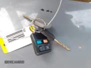 ✅ 2001 Lincoln Town Car Cartier • VIN: 1LNHM83W81Y688740 • Лот: 42526475. Опубликован ранее на IAAI с пробегом 256 179 миль. Бесплатный доступ к архиву аукционных продаж из США и подробный отчёт об истории автомобиля на DreamBid. Изображение 11.