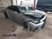 ✅ 2023 Lexus IS 500 F Sport Performance • VIN: JTHAP1D22P5002345 • Lot: 42068473. Wystawiony na IAAI z przebiegiem 27 998 mil. Bezpłatny archiwum sprzedaży aukcyjnych z USA i szczegółowy raport historii pojazdu na DreamBid. Zdjęcie 1.