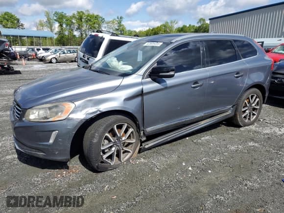 ✅ 2017 Volvo XC60 Dynamic • VIN: YV449MRR6H2002302 • Лот: 52805655. Опубликован ранее на Copart с пробегом 36 579 миль. Бесплатный доступ к архиву аукционных продаж из США и подробный отчёт об истории автомобиля на DreamBid. Изображение 1.