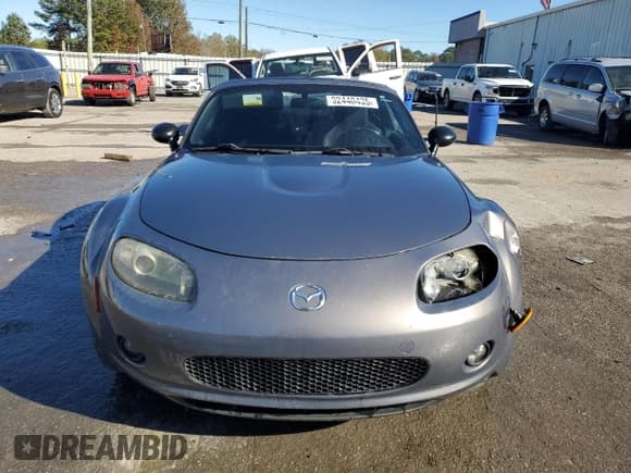 ✅ 2006 Mazda MX-5 Miata Sport • VIN: JM1NC25F060108391 • Lot: 92440435. Listed on Copart with 162,336 mi. Free auction sales archive from the USA and detailed vehicle history report at DreamBid. Image 5.