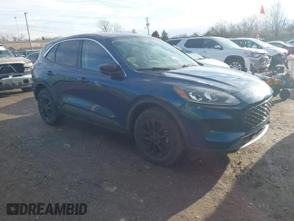 ✅ 2020 Ford Escape SE • VIN: 1FMCU9G6XLUA51501 • Lot: 43777573. Listed on IAAI with 83,787 mi. Free auction sales archive from the USA and detailed vehicle history report at DreamBid. Image 1.