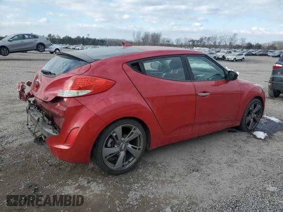 ✅ 2014 Hyundai Veloster • VIN: KMHTC6AD4EU214154 • Lot: 41776145. Wystawiony na Copart z przebiegiem 123 685 mil. Bezpłatny archiwum sprzedaży aukcyjnych z USA i szczegółowy raport historii pojazdu na DreamBid. Zdjęcie 3.