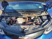 ✅ 2017 Chevrolet Bolt EV LT • VIN: 1G1FW6S04H4173574 • Lot: 86501034. Wystawiony na Copart z przebiegiem Nie podano. Bezpłatny archiwum sprzedaży aukcyjnych z USA i szczegółowy raport historii pojazdu na DreamBid. Zdjęcie 12.