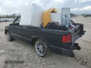 ✅ 1996 Chevrolet S-10 • VIN: 1GCCS14X1T8114597 • Лот: 86123824. Опубликован ранее на Copart с пробегом 147 224 миль. Бесплатный доступ к архиву аукционных продаж из США и подробный отчёт об истории автомобиля на DreamBid. Изображение 2.