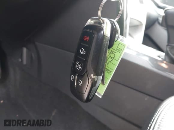 ✅ 2017 Ford Explorer Limited • VIN: 1FM5K8F87HGC83281 • Lot: 43712897. Wystawiony na IAAI z przebiegiem 141 121 mil. Bezpłatny archiwum sprzedaży aukcyjnych z USA i szczegółowy raport historii pojazdu na DreamBid. Zdjęcie 11.