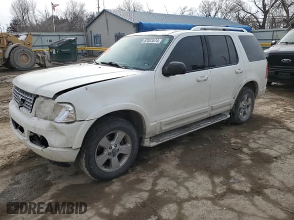 ✅ 2003 Ford Explorer Limited • VIN: 1FMZU75W73ZA10408 • Lot: 68181285. Wystawiony na Copart z przebiegiem 212 341 mil. Bezpłatny archiwum sprzedaży aukcyjnych z USA i szczegółowy raport historii pojazdu na DreamBid. Zdjęcie 1.