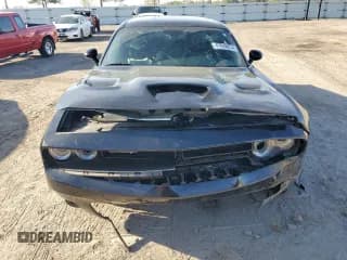 ✅ 2019 Dodge Challenger R/T Scat Pack • VIN: 2C3CDZFJ2KH574706 • Lot: 47616274. Wystawiony na Copart z przebiegiem 17 973 mil. Bezpłatny archiwum sprzedaży aukcyjnych z USA i szczegółowy raport historii pojazdu na DreamBid. Zdjęcie 5.