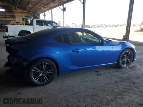 ✅ 2014 Subaru BRZ Premium • VIN: JF1ZCAB10E9603825 • Lot: 77025744. Listed on Copart with 114,624 mi. Free auction sales archive from the USA and detailed vehicle history report at DreamBid. Image 3.