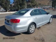 ✅ 2014 Volkswagen Jetta TDI • VIN: 3VWLL7AJ6EM311423 • Lot: 43831843. Wystawiony na IAAI z przebiegiem 114 208 mil. Bezpłatny archiwum sprzedaży aukcyjnych z USA i szczegółowy raport historii pojazdu na DreamBid. Zdjęcie 4.