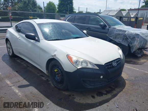 ✅ 2012 Hyundai Genesis Coupe 2.0T • VIN: KMHHT6KD2CU074056 • Лот: 42491611. Опубликован ранее на IAAI с пробегом 181 370 миль. Бесплатный доступ к архиву аукционных продаж из США и подробный отчёт об истории автомобиля на DreamBid. Изображение 1.