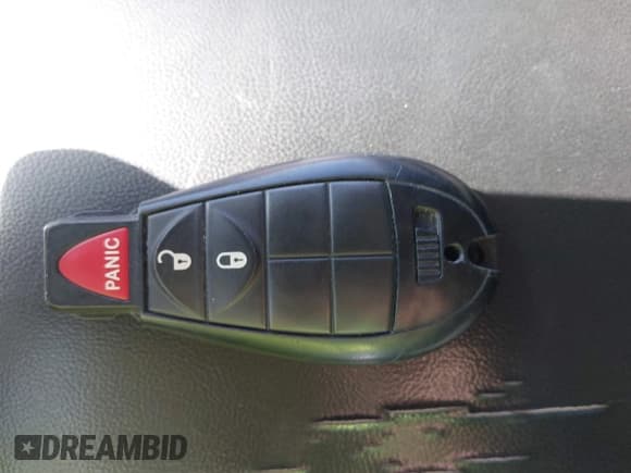 ✅ 2013 Jeep Grand Cherokee Laredo • VIN: 1C4RJFAG8DC607593 • Lot: 43643452. Listed on IAAI with 168,356 mi. Free auction sales archive from the USA and detailed vehicle history report at DreamBid. Image 11.