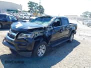 ✅ 2020 Chevrolet Colorado 2WD LT • VIN: 1GCGSCEN1L1147330 • Lot: 43143292. Wystawiony na IAAI z przebiegiem 114 598 mil. Bezpłatny archiwum sprzedaży aukcyjnych z USA i szczegółowy raport historii pojazdu na DreamBid. Zdjęcie 2.