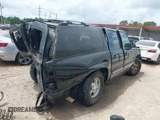 ✅ 2001 Chevrolet Suburban LS • VIN: 3GNEC16T71G254622 • Лот: 42115442. Опубликован ранее на IAAI с пробегом Не указан. Бесплатный доступ к архиву аукционных продаж из США и подробный отчёт об истории автомобиля на DreamBid. Изображение 4.