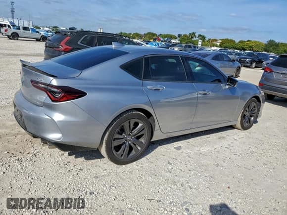 ✅ 2021 Acura TLX w/A-Spec Package • VIN: 19UUB6F59MA009959 • Лот: 95687735. Опубликован ранее на Copart с пробегом 42 231 миль. Бесплатный доступ к архиву аукционных продаж из США и подробный отчёт об истории автомобиля на DreamBid. Изображение 3.