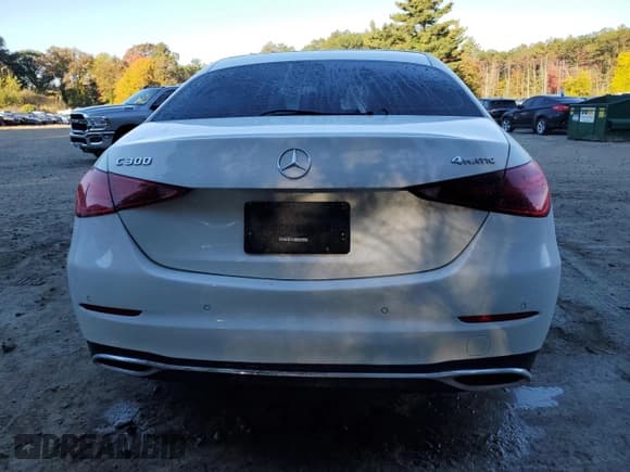 ✅ 2023 Mercedes-Benz C 300 • VIN: W1KAF4HB3PR138899 • Lot: 85318655. Wystawiony na Copart z przebiegiem Nie podano. Bezpłatny archiwum sprzedaży aukcyjnych z USA i szczegółowy raport historii pojazdu na DreamBid. Zdjęcie 6.