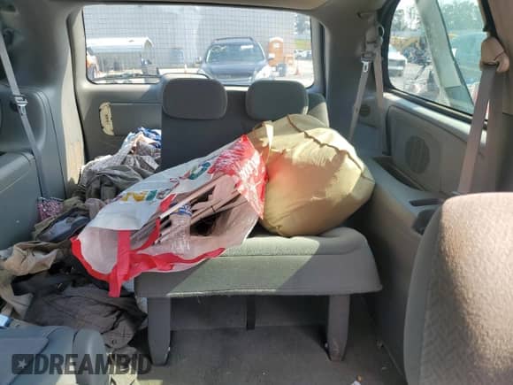 2006 Dodge Grand Caravan SE with VIN 1D4GP24R36B659785, listed as a Copart auction lot 70470085 with 138,017 mi miles and Salvage title. Bid and sale history available at DreamBid. Image 10.