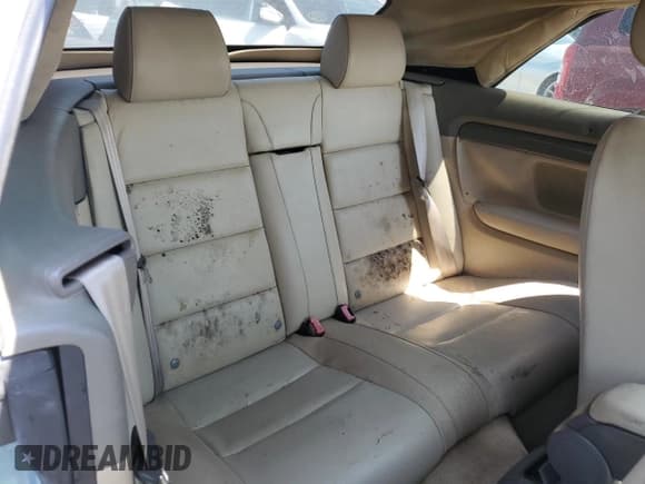 ✅ 2004 Audi A4 1.8T • VIN: WAUAC48H64K014294 • Лот: 74530054. Опубликован ранее на Copart с пробегом 85 916 миль. Бесплатный доступ к архиву аукционных продаж из США и подробный отчёт об истории автомобиля на DreamBid. Изображение 10.