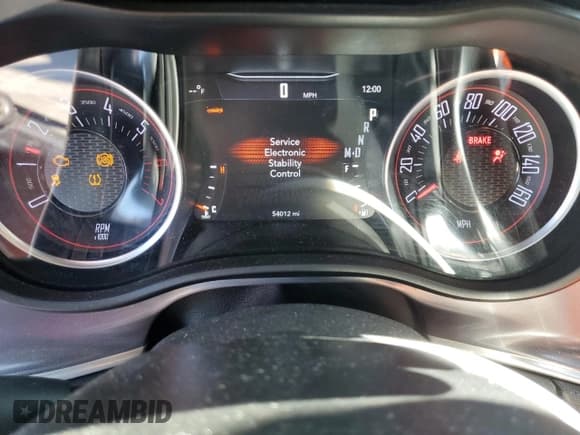 ✅ 2020 Dodge Challenger R/T 50th Anniversary • VIN: 2C3CDZBT5LH130955 • Lot: 50390025. Wystawiony na Copart z przebiegiem 54 012 mil. Bezpłatny archiwum sprzedaży aukcyjnych z USA i szczegółowy raport historii pojazdu na DreamBid. Zdjęcie 9.