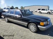 ✅ 1988 Mercedes-Benz 560 • VIN: WDBCA39D8JA407186 • Lot: 80227564. Wystawiony na Copart z przebiegiem 139 243 mil. Bezpłatny archiwum sprzedaży aukcyjnych z USA i szczegółowy raport historii pojazdu na DreamBid. Zdjęcie 4.
