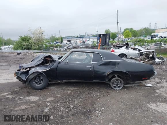 ✅ 1972 Oldsmobile Cutlass • VIN: 00003J57K2G139940 • Lot: 42133896. Wystawiony na IAAI z przebiegiem 208 581 mil. Bezpłatny archiwum sprzedaży aukcyjnych z USA i szczegółowy raport historii pojazdu na DreamBid. Zdjęcie 15.