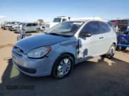✅ 2008 Hyundai Accent GS • VIN: KMHCM36C68U092378 • Лот: 43796045. Опубликован ранее на Copart с пробегом 164 022 миль. Бесплатный доступ к архиву аукционных продаж из США и подробный отчёт об истории автомобиля на DreamBid. Изображение 1.