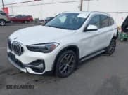 ✅ 2020 BMW X1 xDrive28i • VIN: WBXJG9C0XL5R62672 • Lot: 43520248. Wystawiony na IAAI z przebiegiem 56 392 mil. Bezpłatny archiwum sprzedaży aukcyjnych z USA i szczegółowy raport historii pojazdu na DreamBid. Zdjęcie 2.
