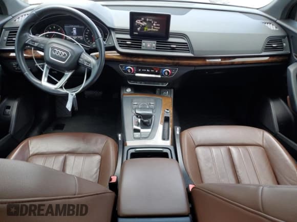 ✅ 2018 Audi Q5 Premium • VIN: WA1ANAFY6J2116795 • Lot: 63469185. Listed on Copart with 82,675 mi. Free auction sales archive from the USA and detailed vehicle history report at DreamBid. Image 8.