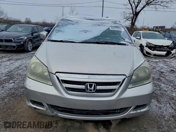 ✅ 2005 Honda Odyssey EX-L • VIN: 5FNRL38665B508443 • Lot: 94672235. Listed on Copart with 217,281 mi. Free auction sales archive from the USA and detailed vehicle history report at DreamBid. Image 5.