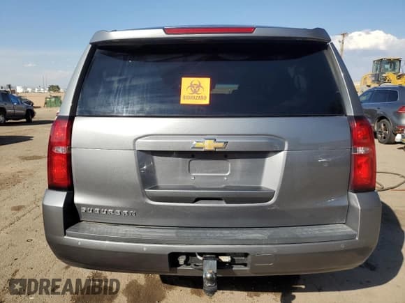 ✅ 2019 Chevrolet Suburban LT • VIN: 1GNSCHKC9KR174984 • Lot: 76138454. Wystawiony na Copart z przebiegiem 92 507 mil. Bezpłatny archiwum sprzedaży aukcyjnych z USA i szczegółowy raport historii pojazdu na DreamBid. Zdjęcie 6.