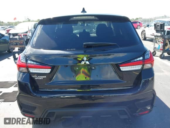 2020 Mitsubishi Outlander ES with VIN JA4AP3AU8LU014769, listed as a IAAI auction lot 43339515 with 23,385 mi miles and . Bid and sale history available at DreamBid. Image 17.