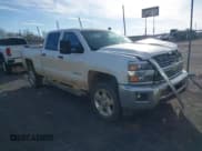 ✅ 2015 Chevrolet Silverado 2500HD LT • VIN: 1GC1KVEGXFF161303 • Lot: 41533039. Wystawiony na IAAI z przebiegiem 249 505 mil. Bezpłatny archiwum sprzedaży aukcyjnych z USA i szczegółowy raport historii pojazdu na DreamBid. Zdjęcie 1.