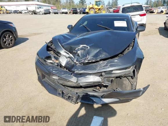 ✅ 2017 Chevrolet Camaro 2LT • VIN: 1G1FD1RS6H0102626 • Lot: 42087842. Wystawiony na IAAI z przebiegiem Nie podano. Bezpłatny archiwum sprzedaży aukcyjnych z USA i szczegółowy raport historii pojazdu na DreamBid. Zdjęcie 6.