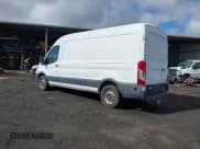 ✅ 2016 Ford Transit Cargo • VIN: 1FTYR2CMXGKA18751 • Lot: 41233498. Wystawiony na IAAI z przebiegiem 101 275 mil. Bezpłatny archiwum sprzedaży aukcyjnych z USA i szczegółowy raport historii pojazdu na DreamBid. Zdjęcie 3.